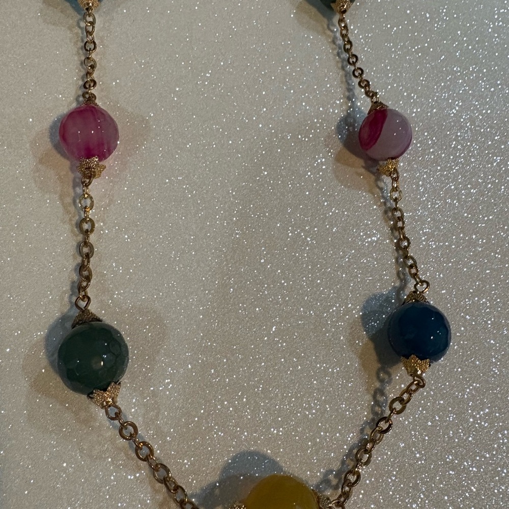 Multicolor Beaded Necklace - Picture 3 of 3